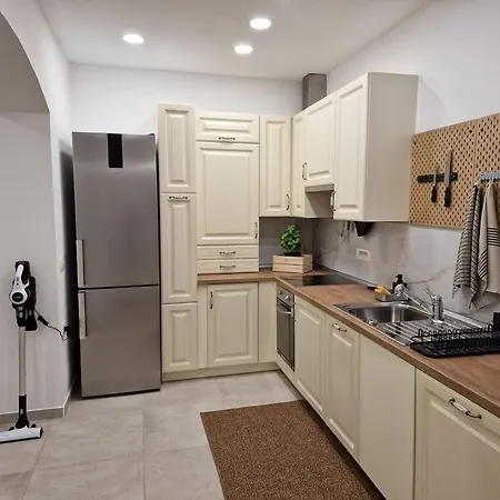 Apartma Na Razgledni Poti アパート *